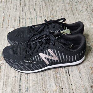 New Balance Women's Minimus Shoe, Black with Pink Logo, Size 7.5